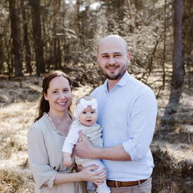 Familienbild Belov im Wald