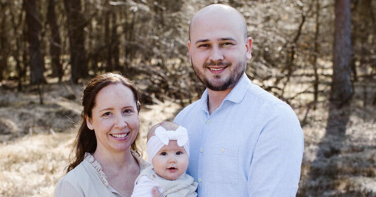 Familienbild Belov im Wald